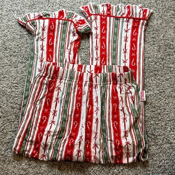 Remi And Friends - Festive Christmas Bamboo Pajama Set - Picture 3 of 4